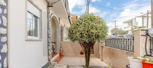 5 Schlafzimmer Haus in Corroios, Portugal, Nr. 156250 43