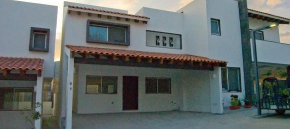 Casa de 3 dormitorios en Tuxtla Gutiérrez, Mexico No. 188790 2