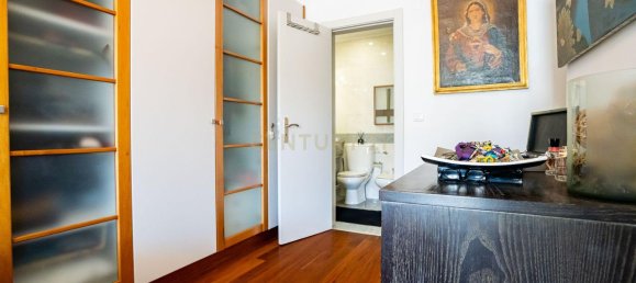 3 bedrooms Duplex in Lisbon, Portugal No. 132543 18