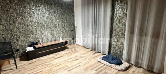 3 Schlafzimmer Wohnung in Turin, Italy, Nr. 257360 11