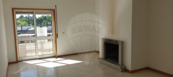 3 bedrooms Apartment in Oliveira de Azemeis, Portugal No. 306717 3