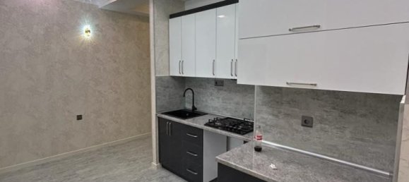 2 Schlafzimmer Wohnung in Chataj, Azerbaijan, Nr. 1597 3