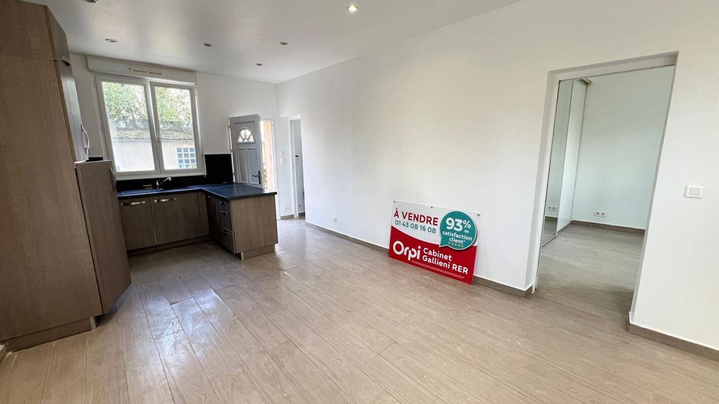 Duplex T2 em Neuilly-Plaisance, France N.º 173889