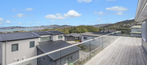 4 bedrooms House in Newlands, New Zealand No. 134 15