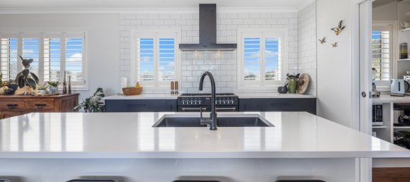 4 bedrooms House in Newlands, New Zealand No. 134 6