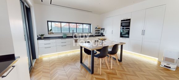 4 Schlafzimmer Haus in Cernay, France, Nr. 235946 3