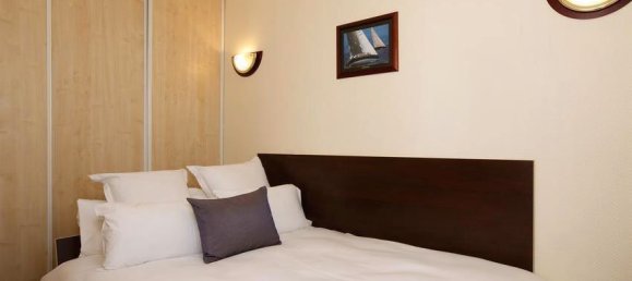 Studio à Cergy, France No. 330395 2