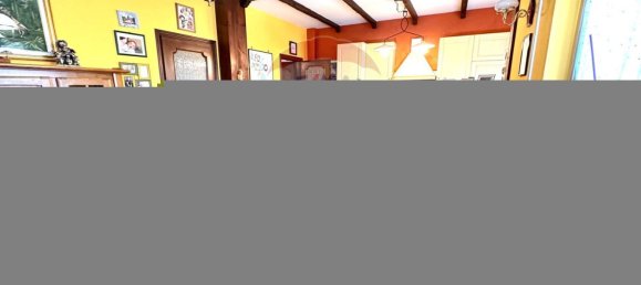 4غرفة شقة في Biella, Italy رقم 56191 17