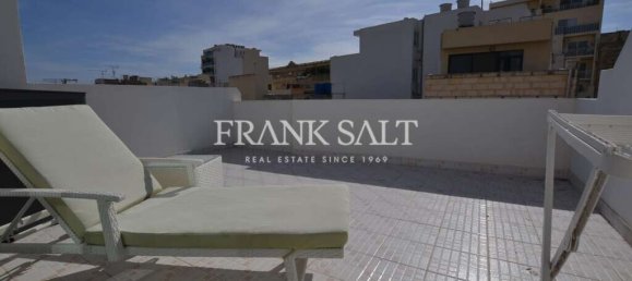 1 bedroom Penthouse in Saint Julian's, Malta No. 9790 7