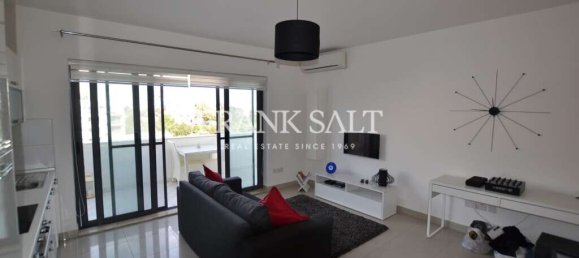 1 bedroom Penthouse in Saint Julian's, Malta No. 9790 3