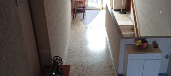 Casa de 14 habitaciónes en Frosolone, Italy No. 286190 17