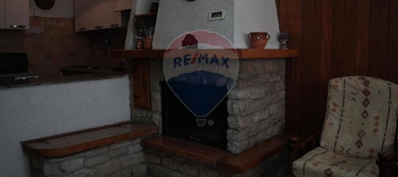 Casa de 14 habitaciónes en Frosolone, Italy No. 286190 11