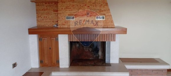 Casa de 14 habitaciónes en Frosolone, Italy No. 286190 27