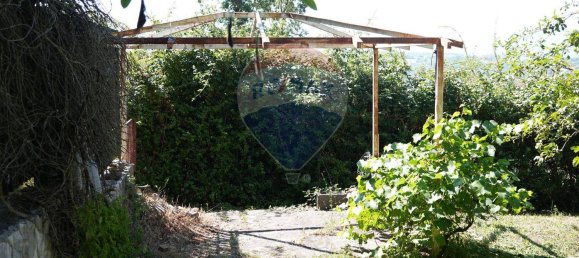 Casa de 14 habitaciónes en Frosolone, Italy No. 286190 4