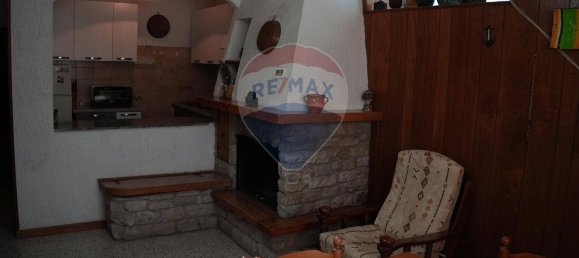 Casa de 14 habitaciónes en Frosolone, Italy No. 286190 12