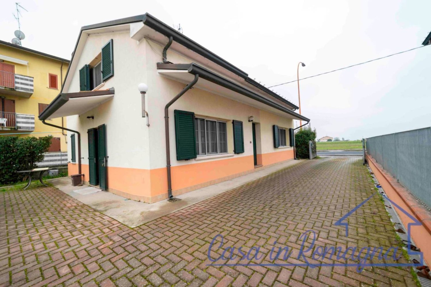 2 bedrooms Villa in Cervia, Italy No. 398040
