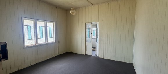 5 bedrooms House in Murgon, Australia No. 318 11