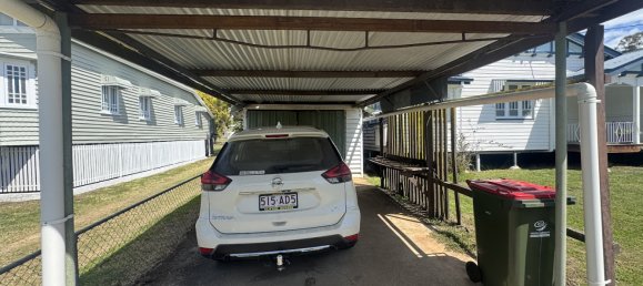 5 bedrooms House in Murgon, Australia No. 318 3