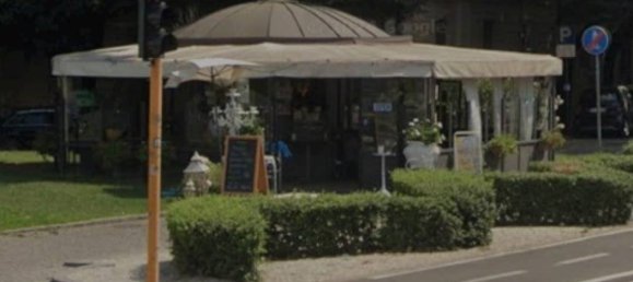 1 room Commercial property in Brescia, Italy No. 360244 2