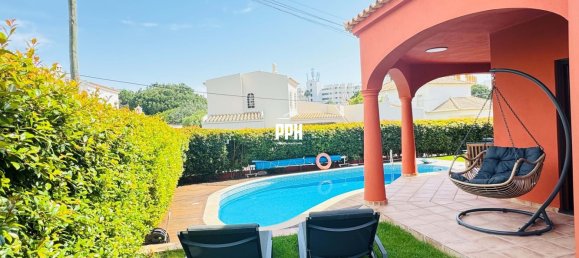 4 bedrooms Villa in Quarteira, Portugal No. 113529 3