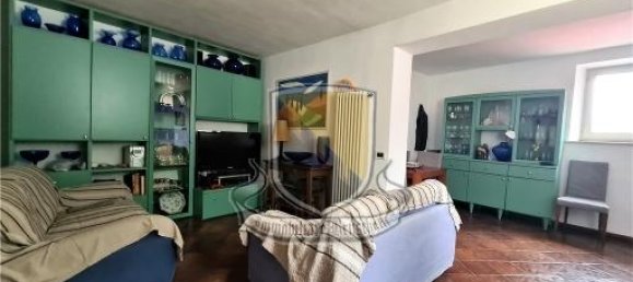 5 rooms House in Siena, Italy No. 17667 2