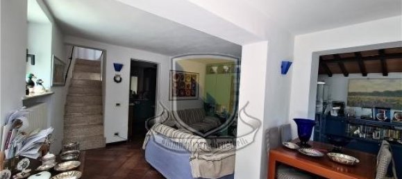5 rooms House in Siena, Italy No. 17667 4