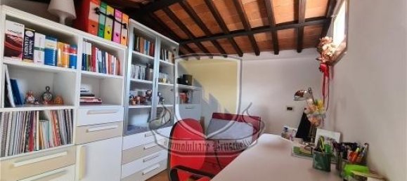 5 rooms House in Siena, Italy No. 17667 24
