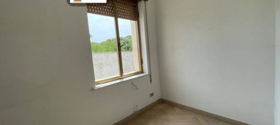 5-salle Appartement à Canicattini Bagni, Italy No. 350613 12