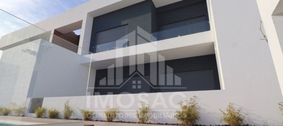 4 Schlafzimmer Haus in Loures, Portugal, Nr. 102864 49