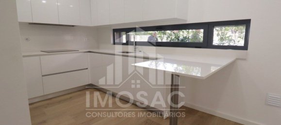 4 Schlafzimmer Haus in Loures, Portugal, Nr. 102864 14