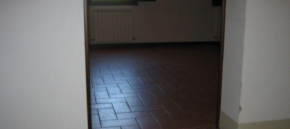 5 rooms Apartment in Soliera, Italy No. 230881 9