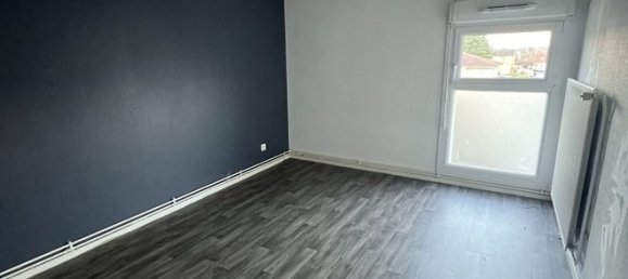 Apartamento de 3 habitaciónes en Creutzwald, France No. 39873 5