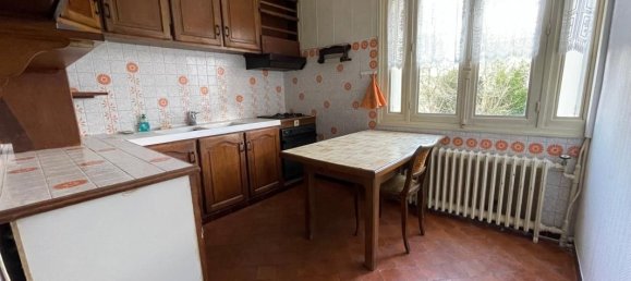 4 bedrooms House in Igny, France No. 188362 7