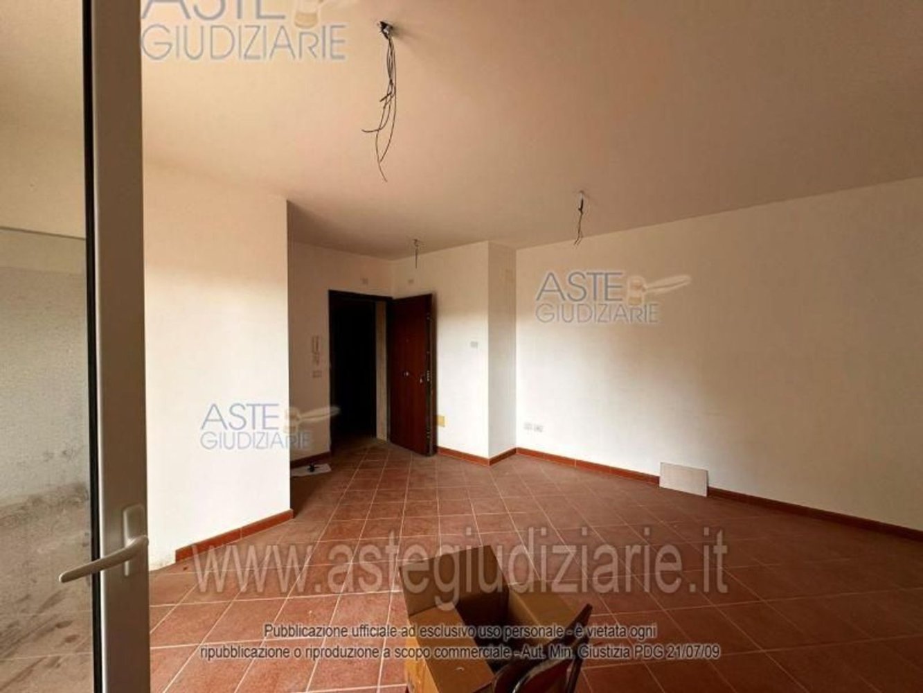 4 bedrooms Apartment in Rome, Italy No. 397774