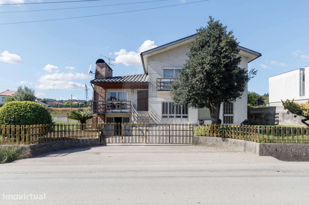 3 غرف نوم منزل في Vila Nova de Famalicao, Portugal رقم 324575