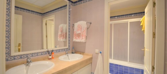 Квартира с 3 спальнями в Ла Дюкеса, Испания № 145302 28