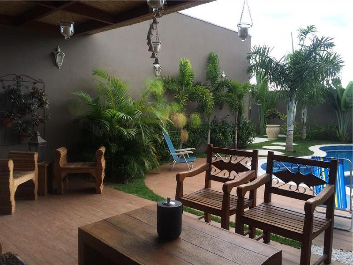 Дом с 3 спальнями в Сан-Паулу, Бразилия № 589845