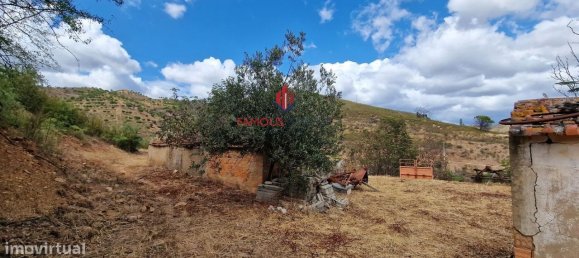 2 Schlafzimmer Haus in Alferce, Portugal, Nr. 129679 32