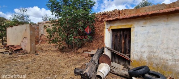 2 Schlafzimmer Haus in Alferce, Portugal, Nr. 129679 12