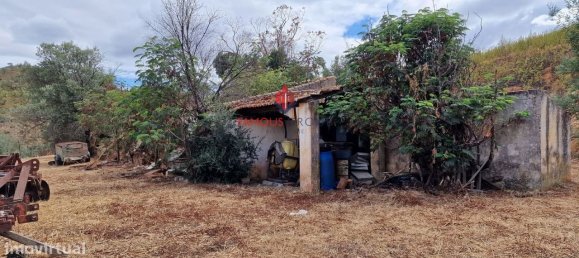 2 Schlafzimmer Haus in Alferce, Portugal, Nr. 129679 13