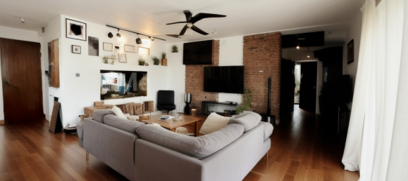 5 bedrooms House in Lamorlaye, France No. 86142 2