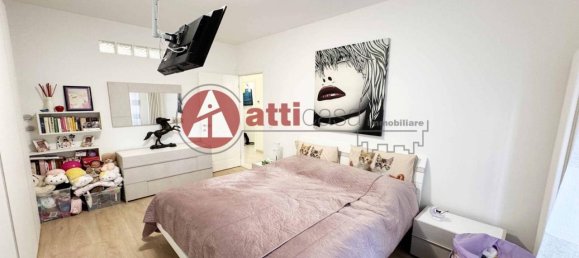 Apartamento de 4 divisões em Trieste, Italy N.º 37024 38