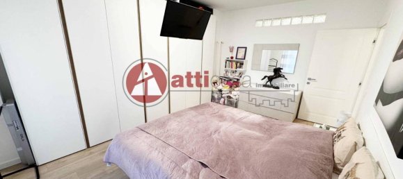 Apartamento de 4 divisões em Trieste, Italy N.º 37024 39