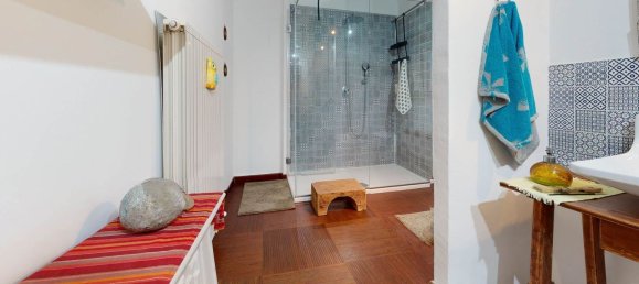 Apartamento de 4 dormitorios en Bastia Umbra, Italy No. 324079 15