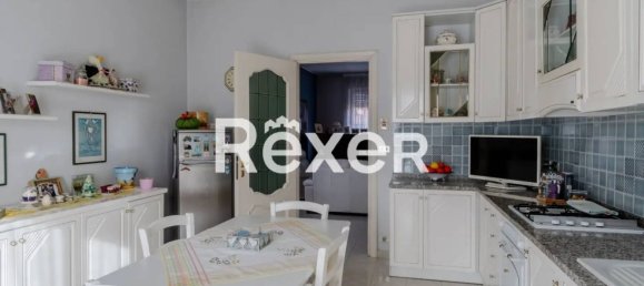 Apartamento T5 em Nichelino, Italy N.º 363272 5