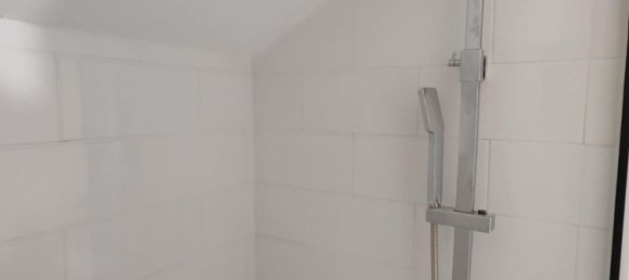 4 bedrooms House in Rogliano, Italy No. 352343 11