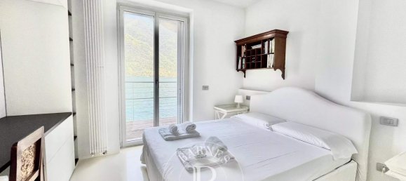 5 bedrooms Villa in Brienno, Italy No. 324927 8