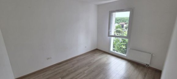 Apartamento de 2 dormitorios en Vienne, France No. 314698 4