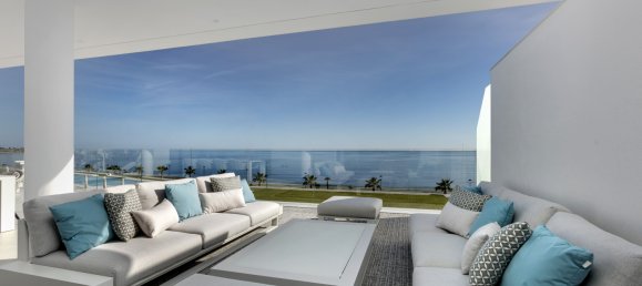 4 Schlafzimmer Wohnung in Estepona, Spain, Nr. 3024 16