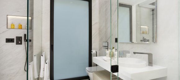 4 Schlafzimmer Wohnung in Estepona, Spain, Nr. 3024 3